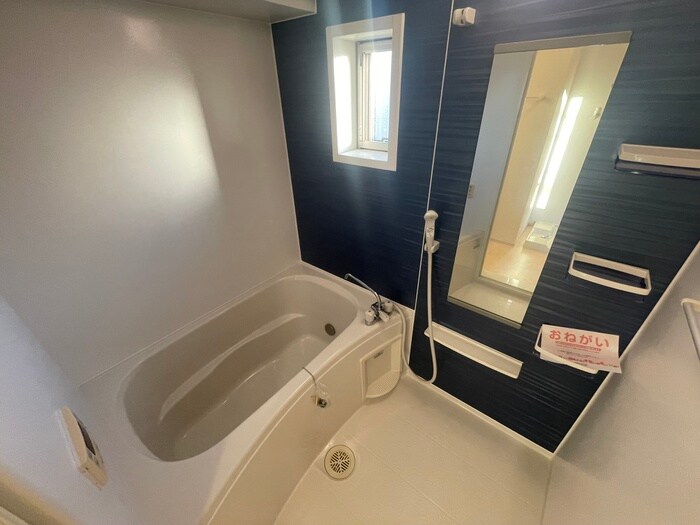 プラセール宝塚Ⅱの物件内観写真