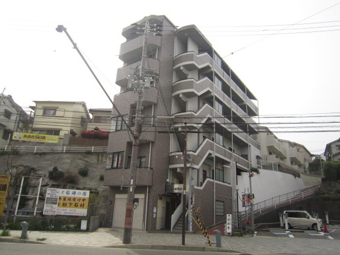 コーラル五色山の物件外観写真