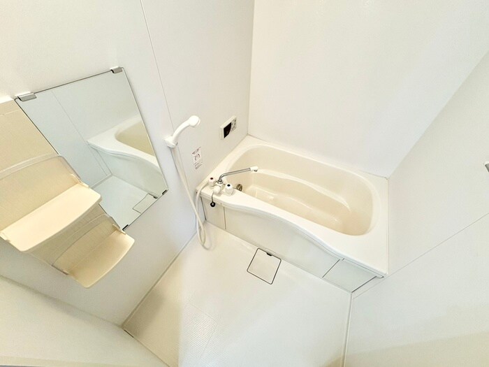 クレメンテカミダＢの物件内観写真