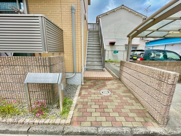 クレメンテカミダＢの物件外観写真