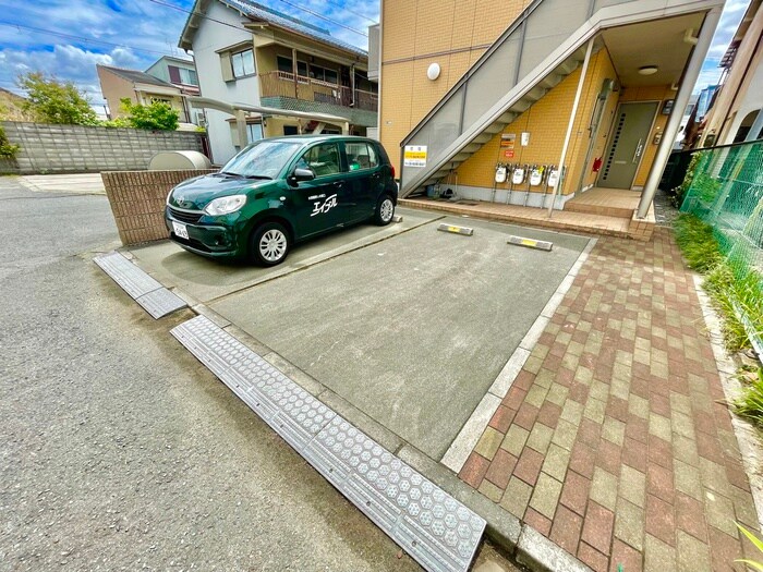 クレメンテカミダＢの物件外観写真