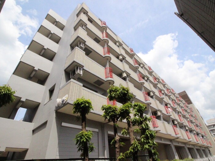 ジュネス神楽田の物件外観写真