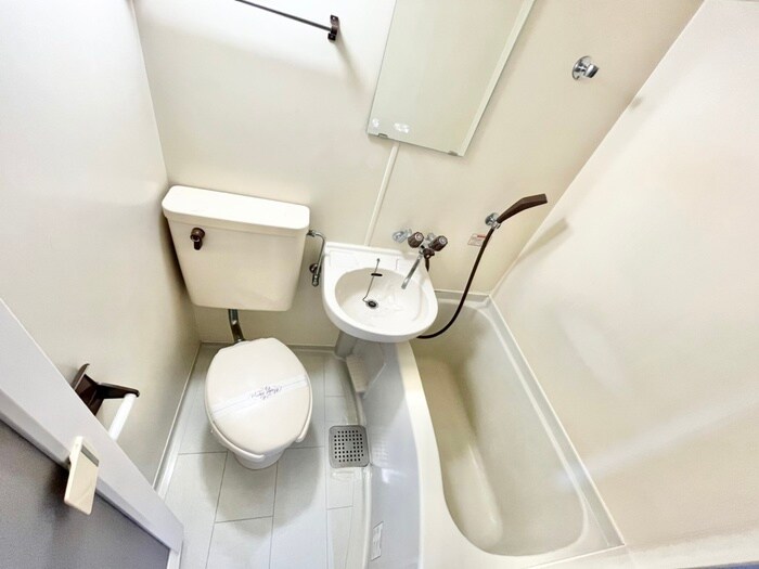 ジュネス神楽田の物件内観写真