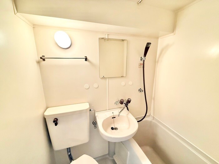 ジュネス神楽田の物件内観写真