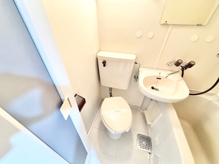 ジュネス神楽田の物件内観写真