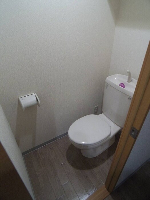 ジュネス神楽田の物件内観写真