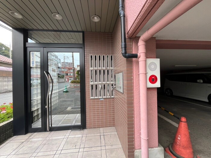 エムス金剛の物件外観写真