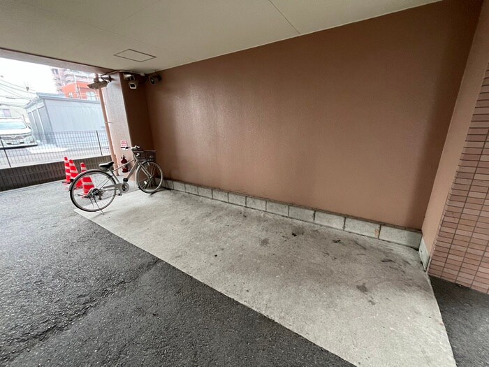 エムス金剛の物件外観写真