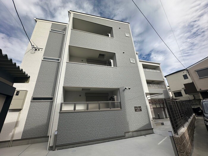 クリエオーレ原町の物件外観写真