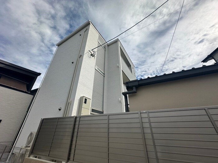 クリエオーレ原町の物件外観写真