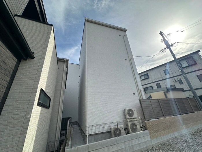 クリエオーレ原町の物件外観写真