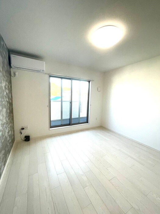 KTIレジデンス河内花園の物件内観写真