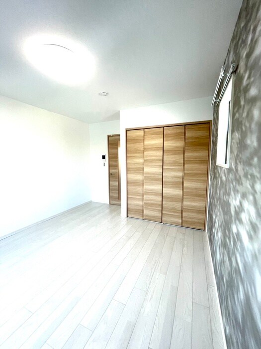 KTIレジデンス河内花園の物件内観写真