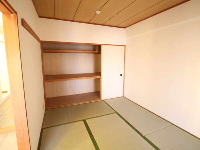 ﾌﾟﾘﾑﾍﾞｰﾙ向丘の物件内観写真