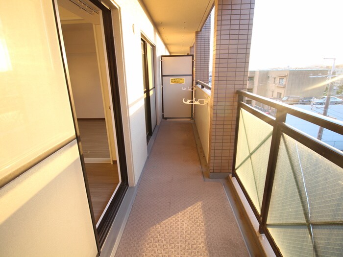 ﾌﾟﾘﾑﾍﾞｰﾙ向丘の物件内観写真