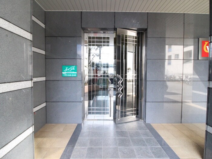 ｱｰﾊﾞﾝｳﾞｨﾚｯｼﾞ兵庫ｴｽﾀｼｵﾝの物件外観写真