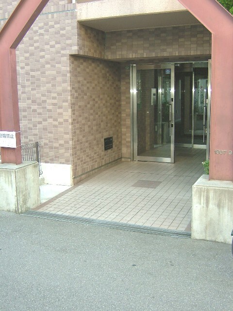 大橋マンション二番館の物件外観写真