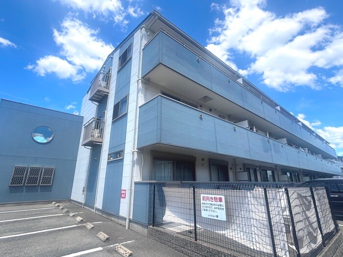 レクエルド藤の物件外観写真