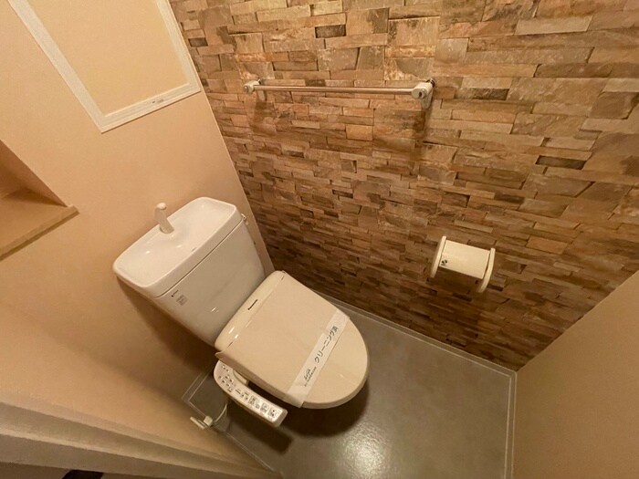 シオン中山の物件内観写真