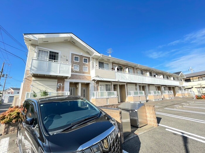 ピエデルモンテの物件外観写真