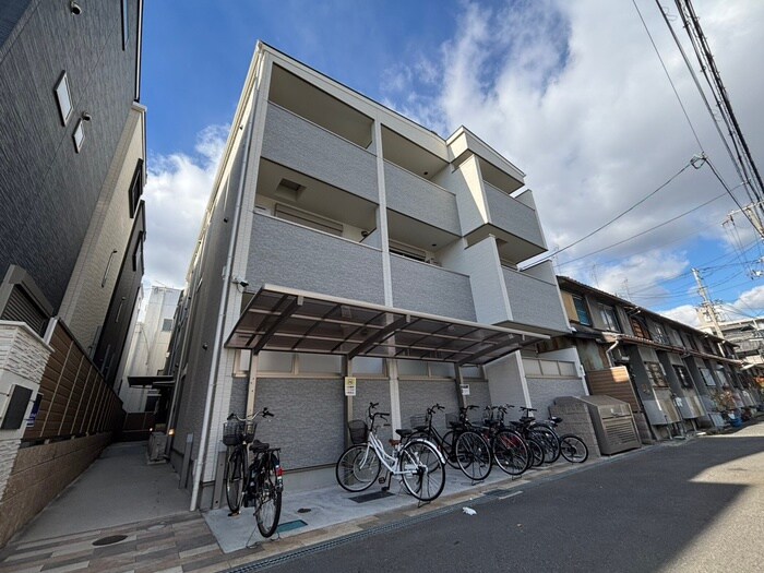 クリエオーレ巽東の物件外観写真