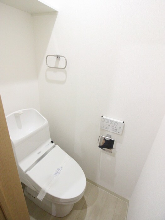 クリエオーレ大久保町の物件内観写真