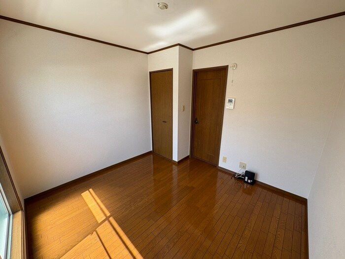 イ－ストヒル石切の物件内観写真