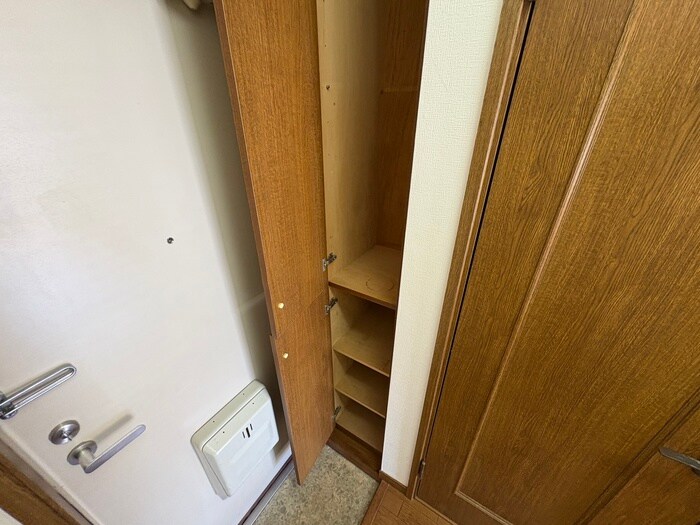 イ－ストヒル石切の物件内観写真