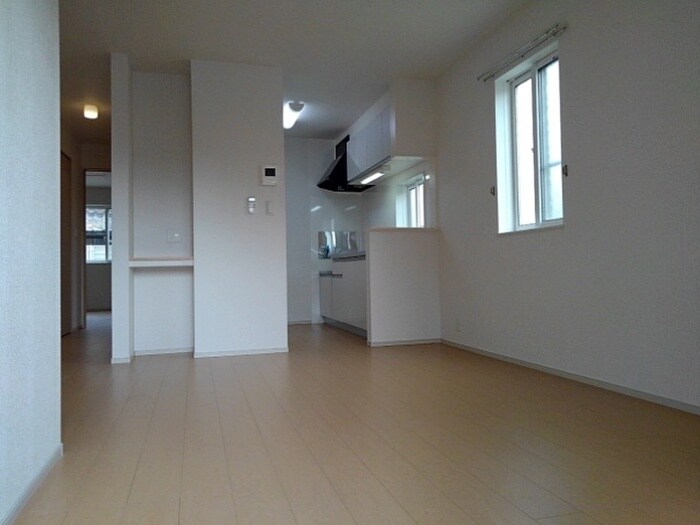 ヴィラ サローネの物件内観写真