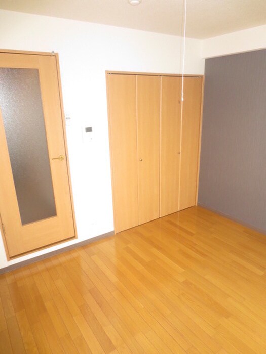 ラ・フォンテ摂津富田の物件内観写真