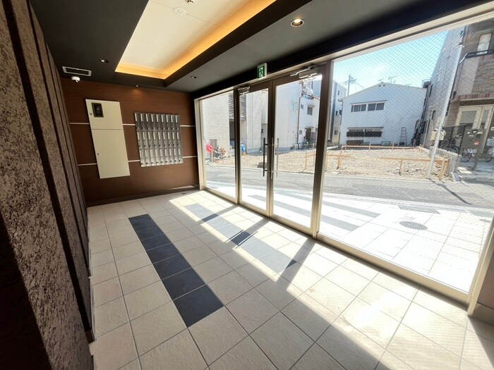 ソリティア桃谷の物件外観写真