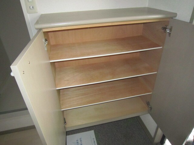 シ－ドル甲東園の物件内観写真