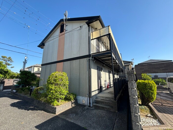 シ－ドル甲東園の物件外観写真