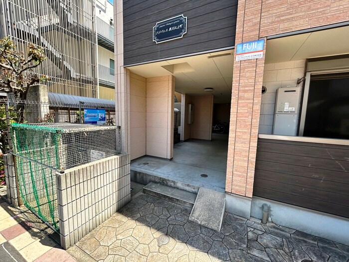 フジパレス夙川江上町の物件外観写真