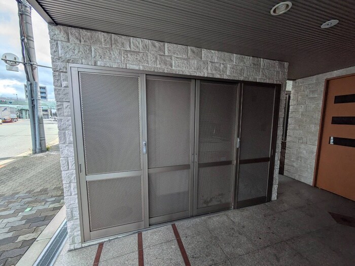 ルミエール杭全の物件外観写真