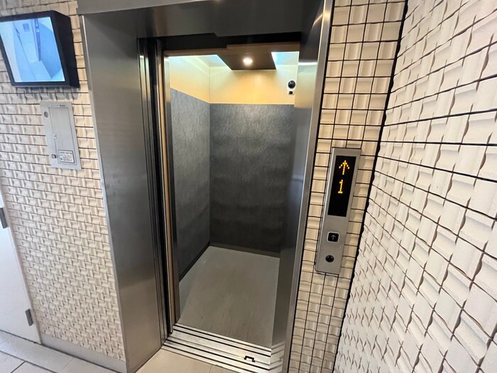 アベニューKOBE山本通の物件外観写真