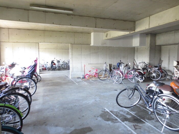 ＩＳＭ大阪城公園（南棟）　の物件外観写真