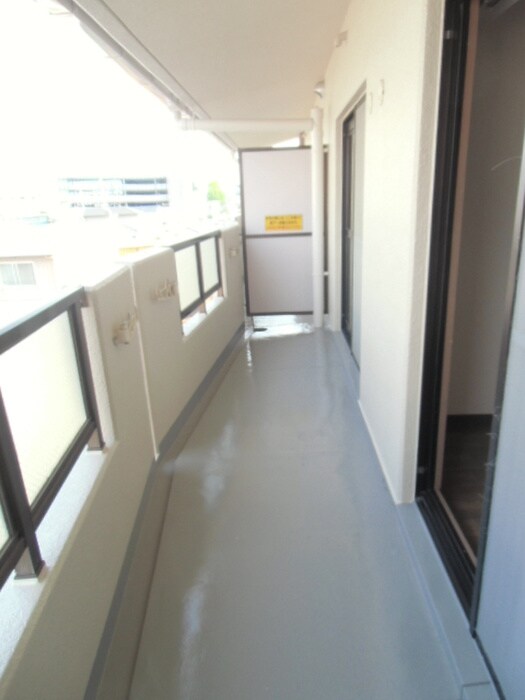 ヴェルドミ－ル堀溝の物件内観写真