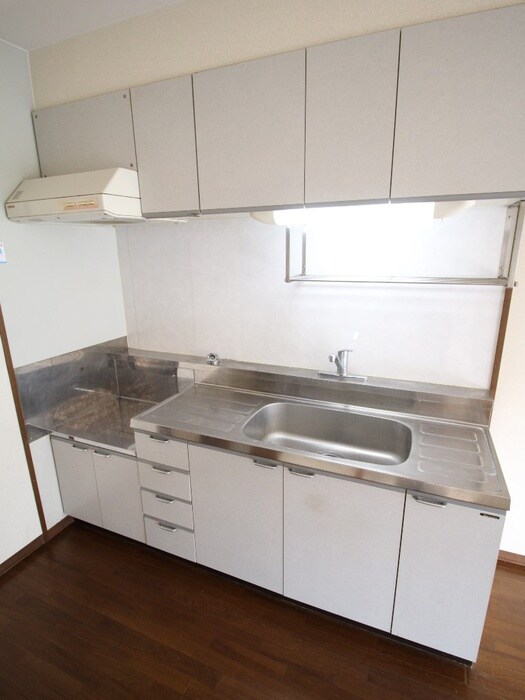 イントラ－ダ９７の物件内観写真