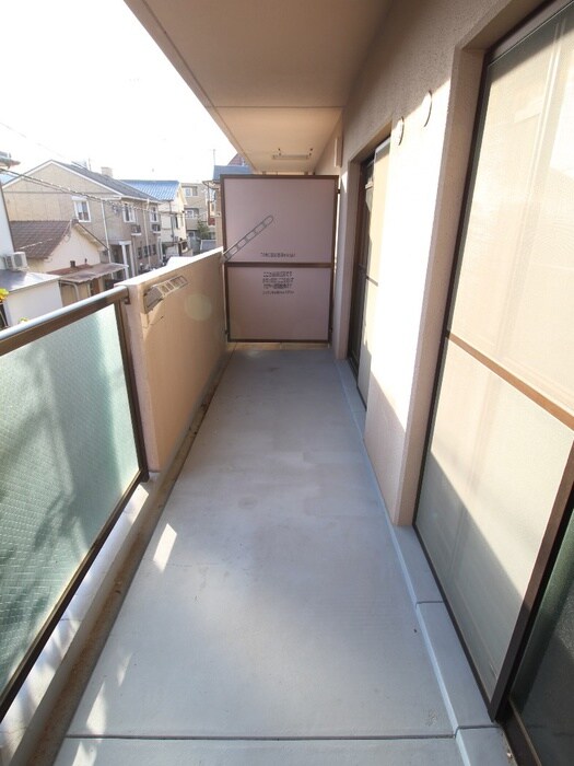 イントラ－ダ９７の物件内観写真