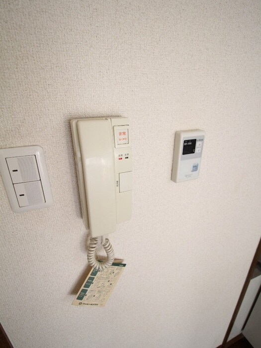 イントラ－ダ９７の物件内観写真