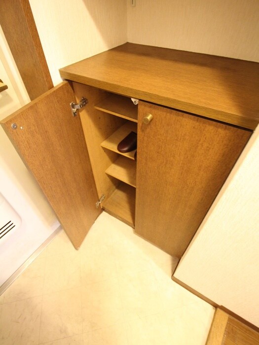 イントラ－ダ９７の物件内観写真