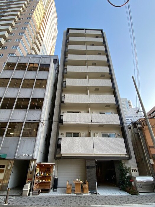 ノーブルスクエア新町の物件外観写真