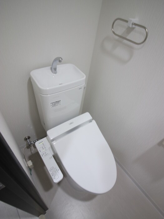 ノーブルスクエア新町の物件内観写真