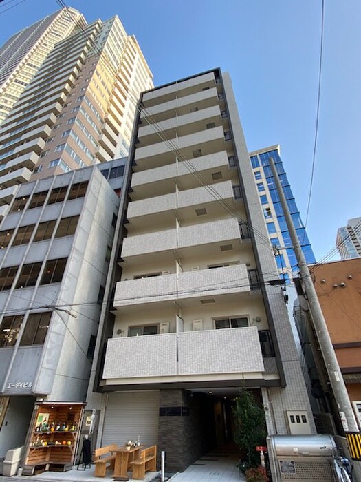 ノーブルスクエア新町の物件外観写真