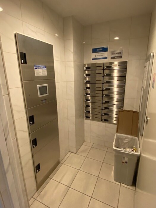 ノーブルスクエア新町の物件外観写真