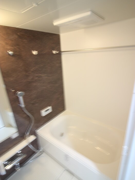 ノーブルスクエア新町の物件内観写真