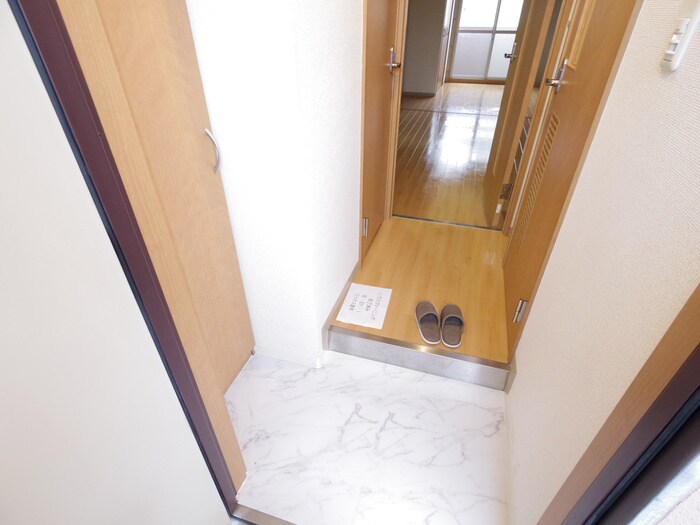 リアライズJR藤森の物件内観写真