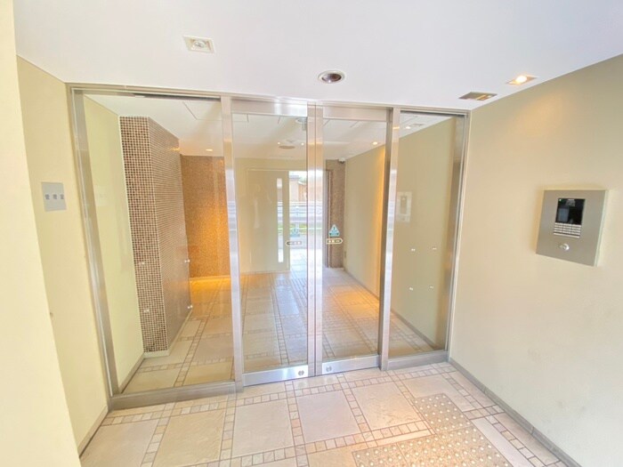 KDXレジデンス西大路の物件外観写真