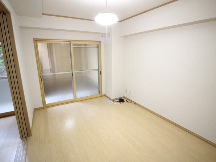 白井マンションの物件内観写真